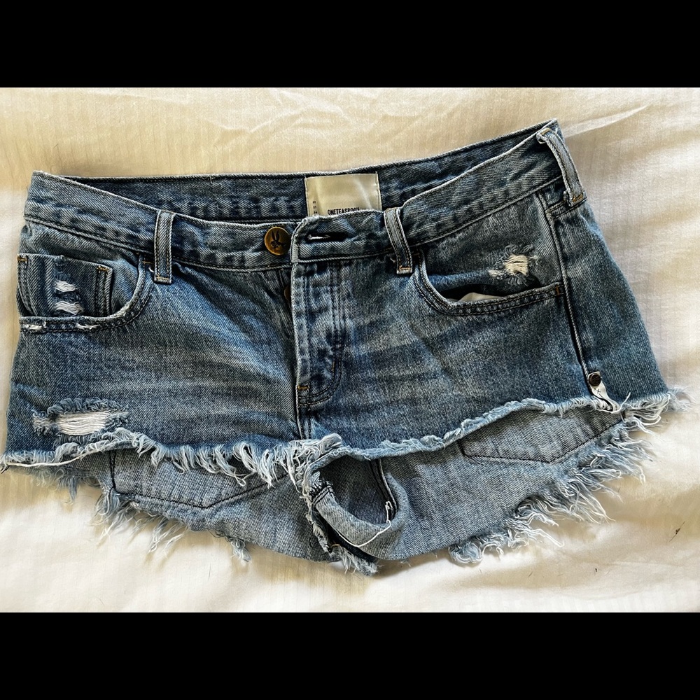 One teaspoon shorts